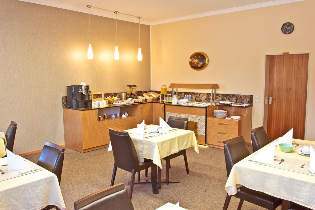 Hotel Ganita Weil Am Rhein Exterior photo